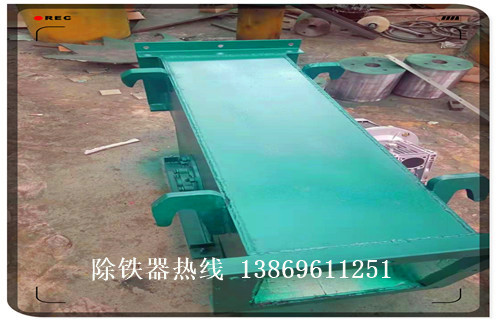 管道除鐵器，遼寧管道除鐵器內(nèi)部構(gòu)造_遠(yuǎn)力遼寧管道除鐵器內(nèi)部構(gòu)造應(yīng)用安裝示意圖型12000高斯_可定制工作原理 